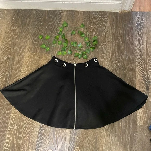 Black HOTTOPlC
Ring Skater Skirt - Picture 5 of 9